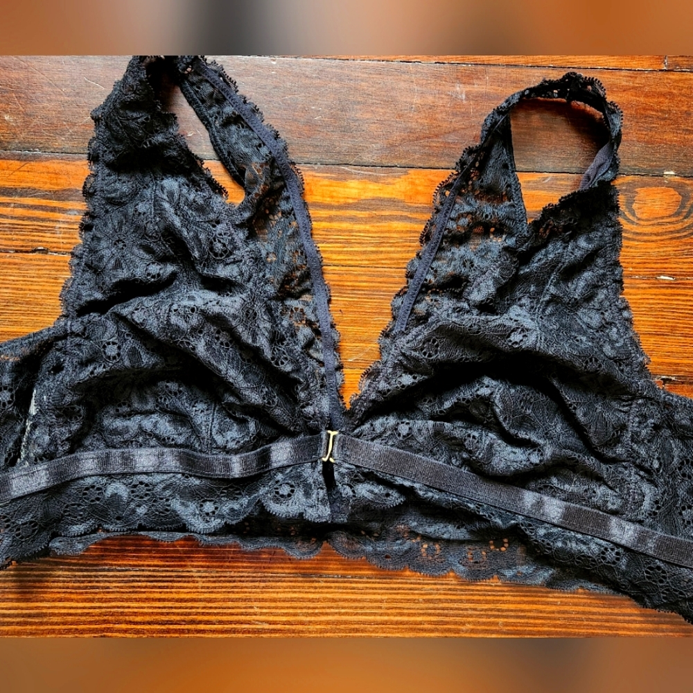 By Anthropologie Lace Bralette😍
